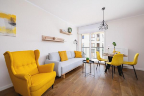 Przytulny Apartament na Wrocławskiej z Parkingiem w Krakowie by Noclegi Renters